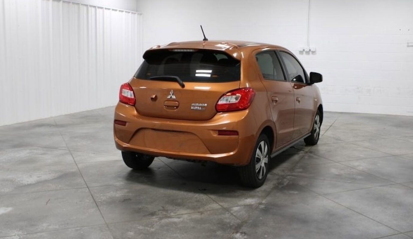 2020 Mitsubishi Mirage ES