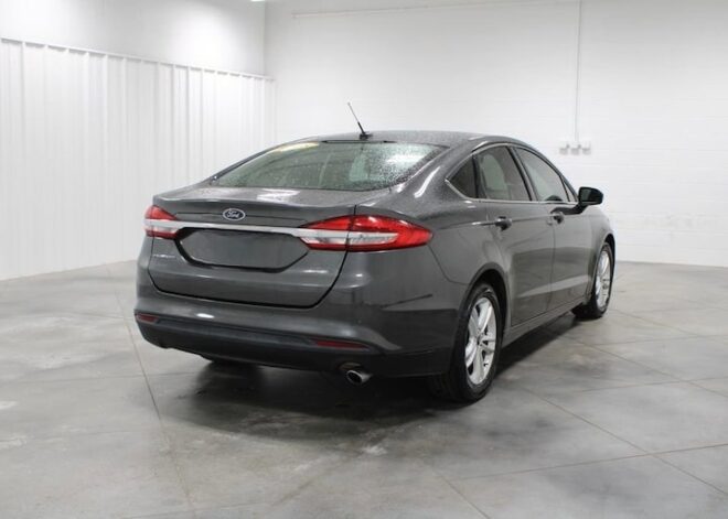 2018 Ford Fusion SE