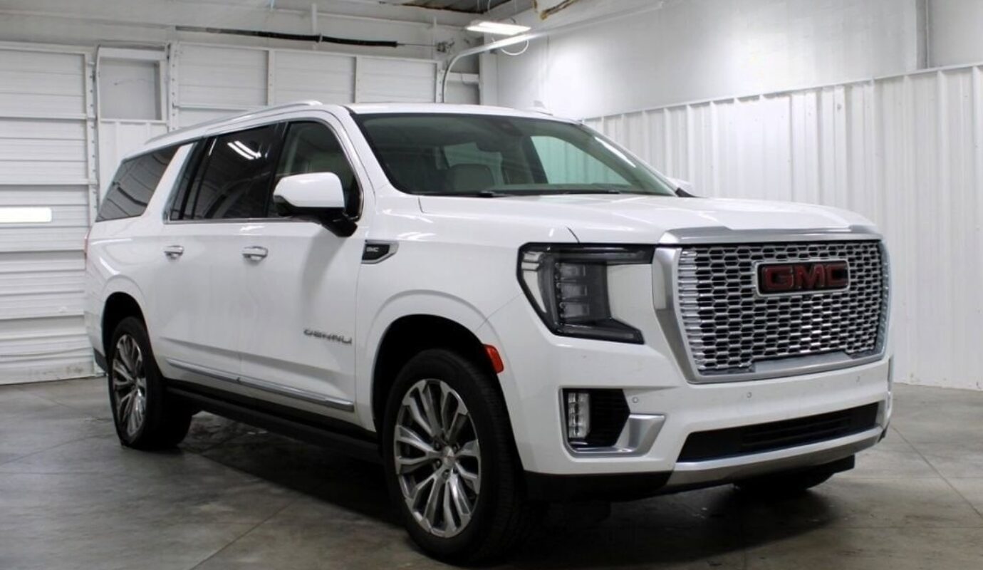 2022 GMC Yukon XL Denali