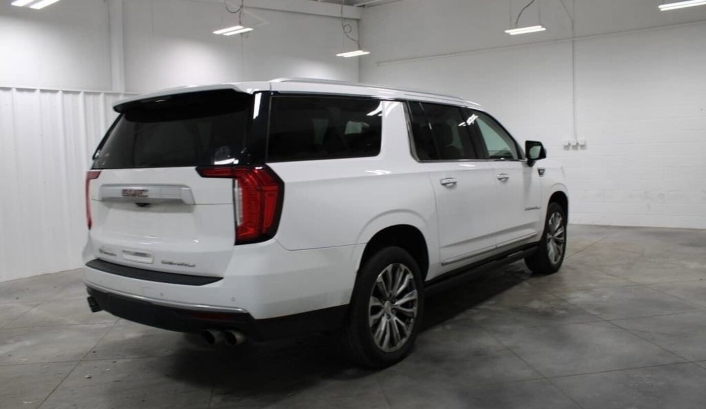 2022 GMC Yukon XL Denali