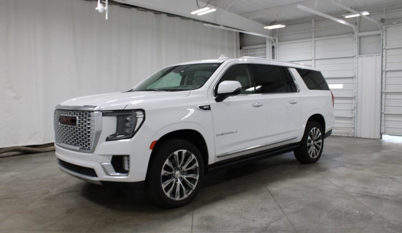 2022 GMC Yukon XL Denali