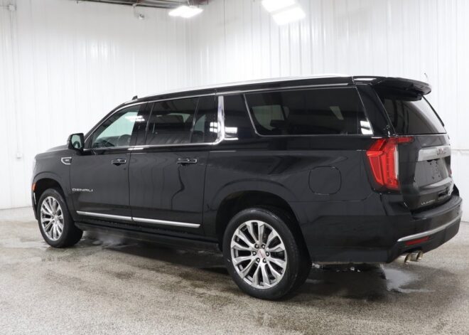 2022 GMC Yukon XL Denali