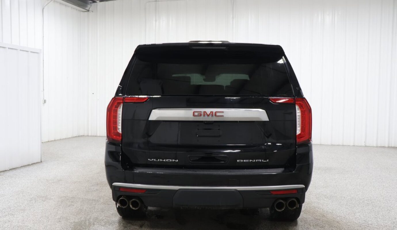 2022 GMC Yukon XL Denali