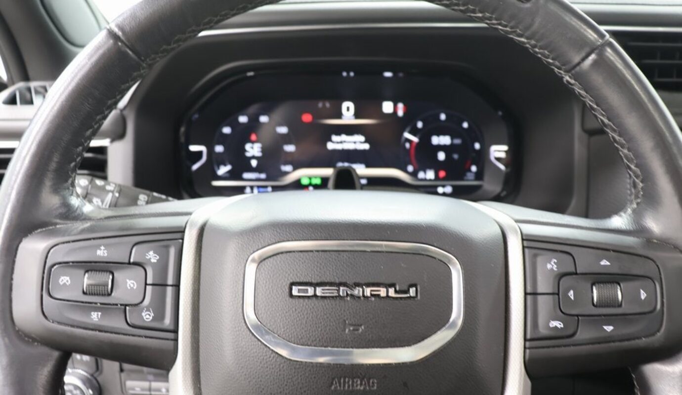 2022 GMC Yukon XL Denali