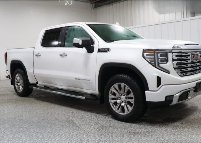 2023 GMC Sierra 1500 Denali